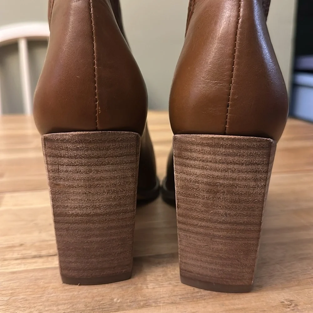 STEVE MADDEN Acton booties
